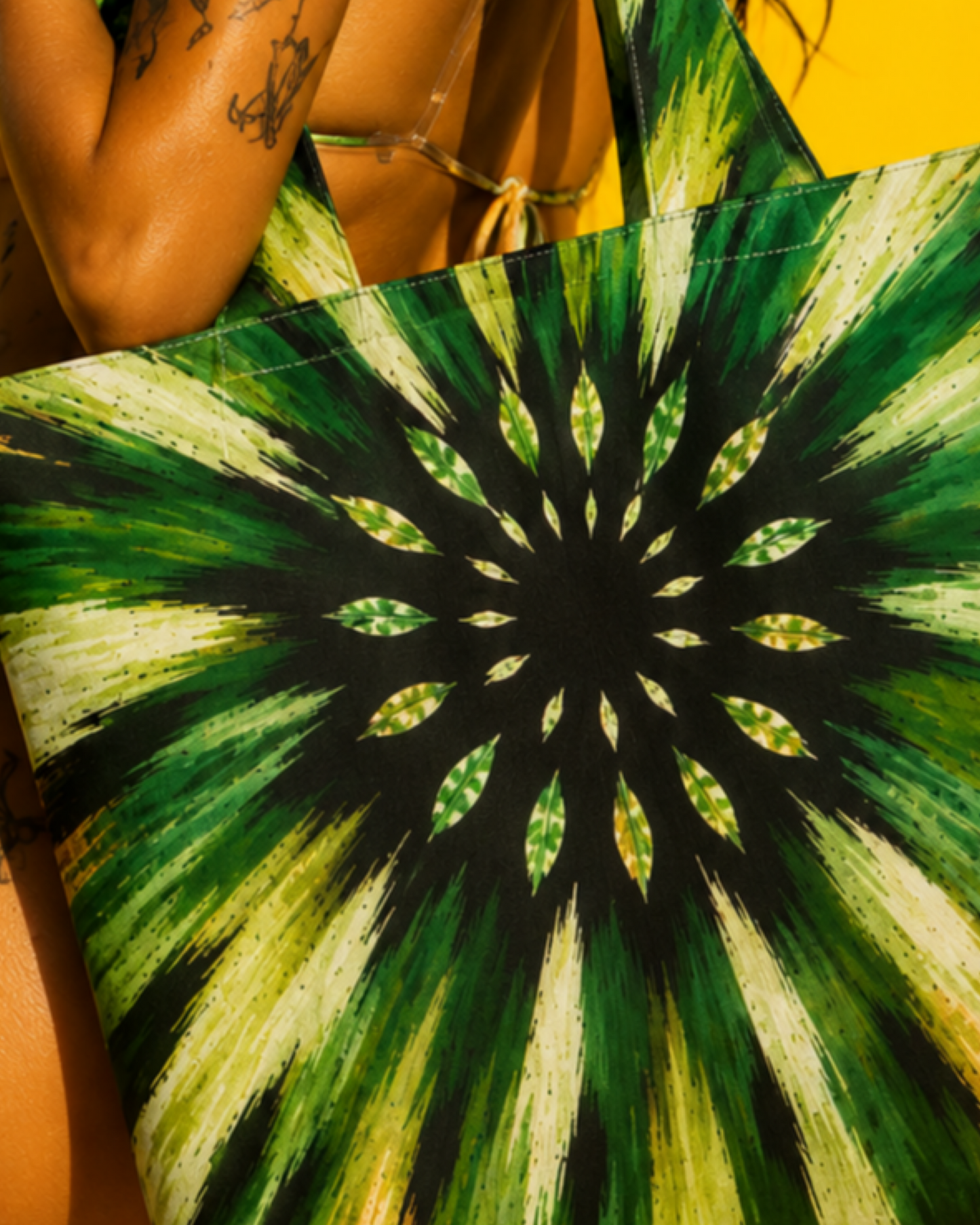 Emerald Sunburst Canvas Tote Bag | Beach Shopper | Grab the Look